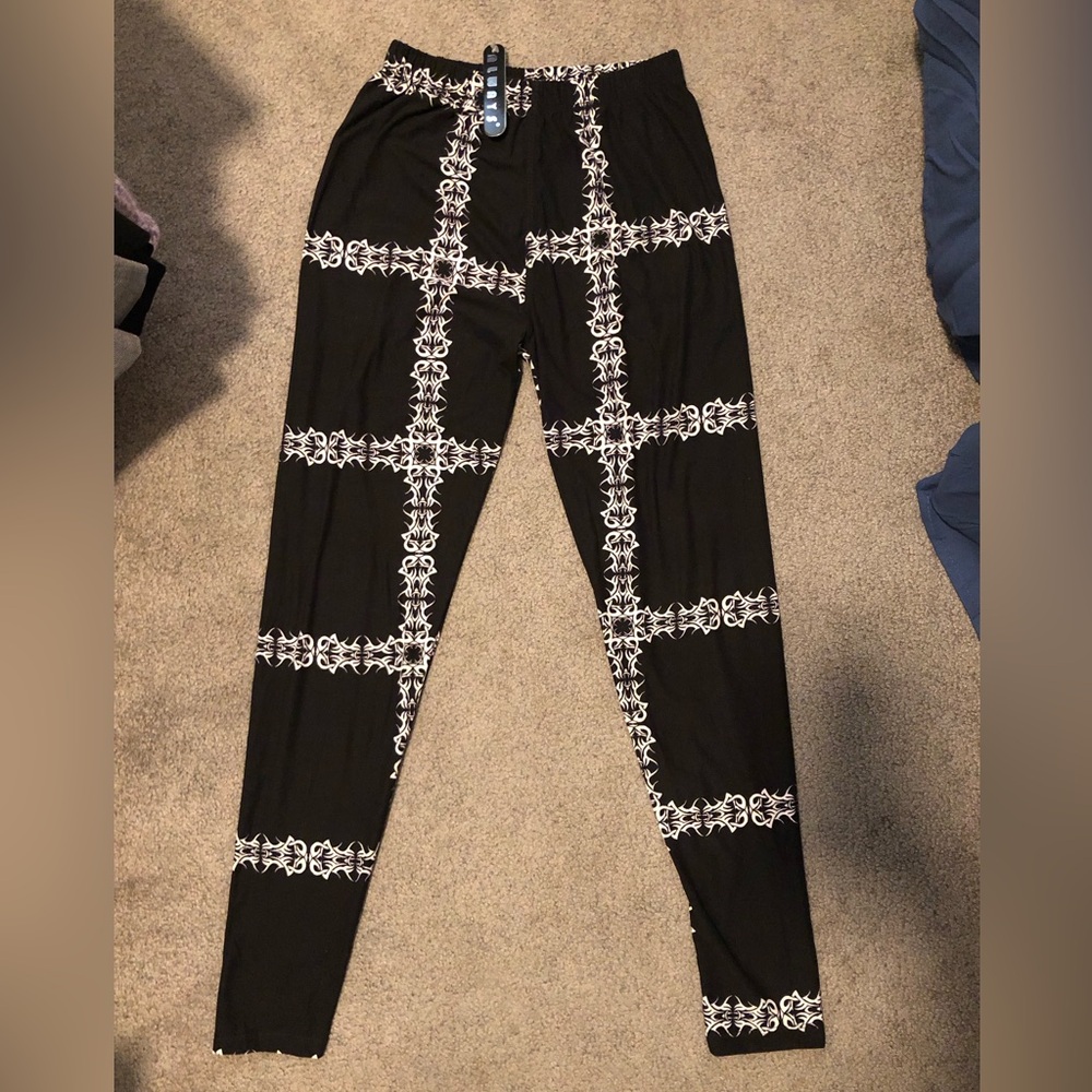 Always NWT buttery soft leggings - Picture 2 of 3